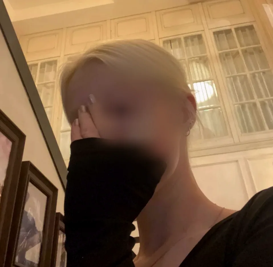 Nadia, 24